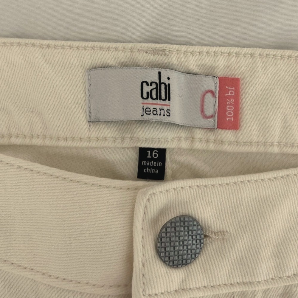 Cabi Jeans Women's Size 16 Cream Denim Pants Straight Leg Classic Style - Picture 3 of 10